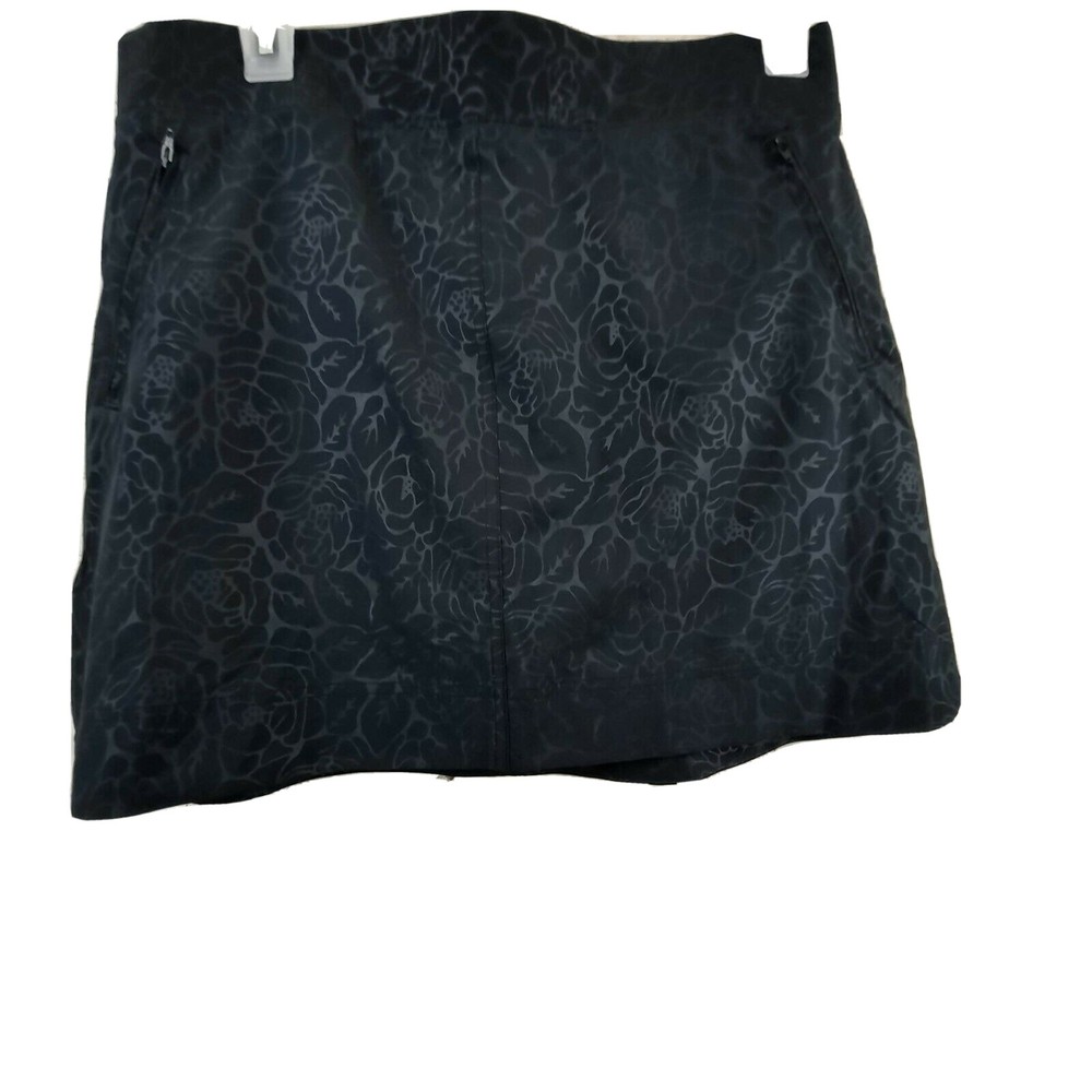 Orvis Black Floral-Print Skort